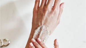 Evde Doğal El Maskeleri Nasıl Yapılır?