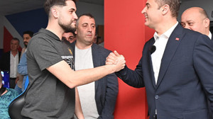 Başkan Akın’ın ilk ilçe ziyareti baba ocağı Gönen’e