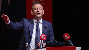 CHP Genel Başkanı Özel, Erdoğan İle Yüz Yüze Görüşeceğini Yineledi