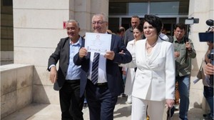 Edremit Belediye Başkanı Mazbatasını Aldı