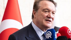 Hasan Arat; "Maçları da yabancı hakemlerin yönetmesi lazım"