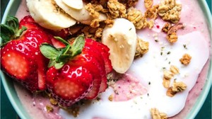 Enerji Deposu Smoothie Bowl