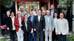 Başkan Ahmet Akın Erdeklilerle Buluştu