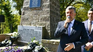 Mesut Akbıyık Kurtdereli Mehmet Pehlivan’ı Andı