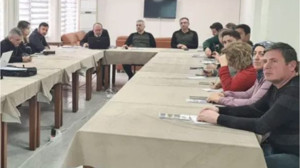 Balıkesir'de Odun Dışı Ürünlerden Bal Üretimine