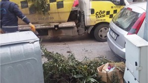 Balıkesir'in Temizlik Ekipleri Çalışmalarını Sürdürdü