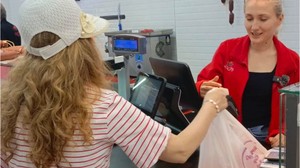 Balıkesir'de Kasap Dükkanları Fiyatları Düşürdü!