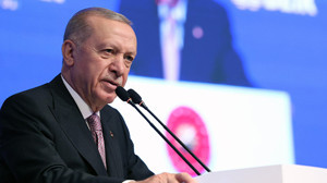 Cumhurbaşkanı Erdoğan: "Türk Ekonomisi Rayında İlerliyor"