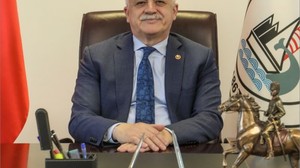 Deveciler 'den 'Yanınızdayım' Mesajı