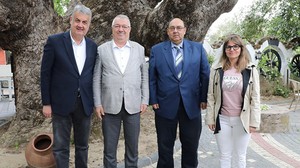 Edremit ve Midilli Arasında Dostluk Köprüleri Kuruluyor