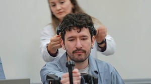 Türk Mühendis, Felçli Hastalar İçin Devrim Yaratan Rehabilitasyon Cihazı Geliştiriyor