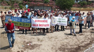 Burhaniye'deki Çevrecilerden Kıyı Koruma Çağrısı