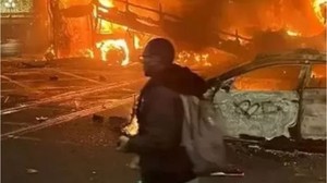 İrlanda'da kadına saldıran asker serbest bırakıldı, halk sokağa indi