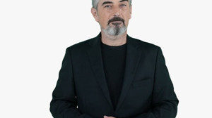 Ali İhsan Varol Kelimelerle Yolculuğunu Anlattı