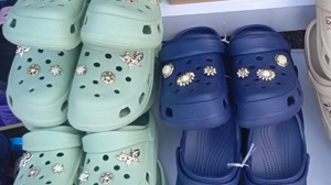 Balıkesir’de Crocs Çılgınlığı, Modanın Yeni Yüzü