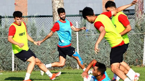 Balıkesirspor Kamp Çalışmalarını Sürdürüyor