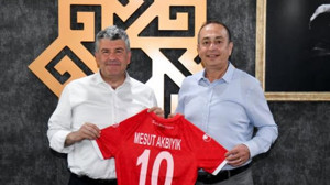 Balıkesirspor'dan 10 Numara Destek Ziyareti