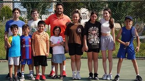 Bandırma Gençlik Spor Merkezi'nde Tenis Kursları Başladı
