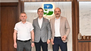 Önder Lapanta Ahmet Akın'la Görüştü