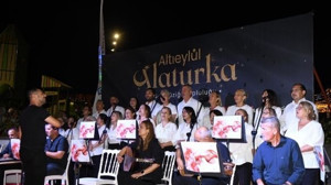 Balıkesir'de Türk Müziği Gecesi Coşturdu