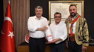Altıeylül Belediyesi’nden Karesi'ye Teşekkür