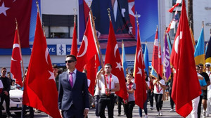 Ayvalık Meydanında 30 Ağustos Kutlamaları