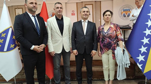 Bosna Hersek Bakanı Dizdar Gömeç'e Davet Edildi