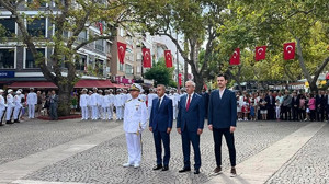 Erdek’te 102. Yıl Coşkusu Yaşandı