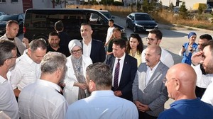 İl Millî Eğitim Müdürü ve AK Parti Heyeti Bandırma Okullarında