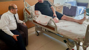 Vali Ustaoğlu'ndan AK Parti İl Başkanı Aydemir'e Ziyaret