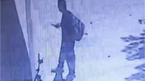 Balıkesir'de Camide Hırsızlık Anı Kameralara Yansıdı