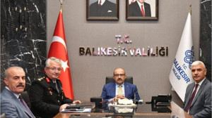 Vali Ustaoğlu 2 Bakanla Görüştü