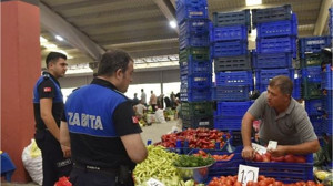 Dursunbey'de Pazar Terazileri Zabıta Takibinde