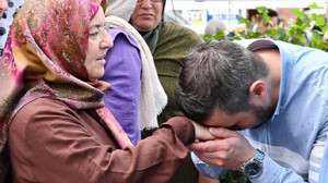 AK Parti Balıkesir İl Başkanı Aydemir: "Şehidimizi Dualarla Andık"