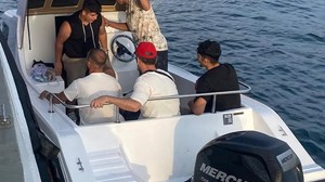 Ayvalık Açıklarında 13 Düzensiz Göçmen Yakalandı