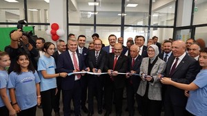 Balıkesir'de TOBB Zağnospaşa Ortaokulu Açıldı