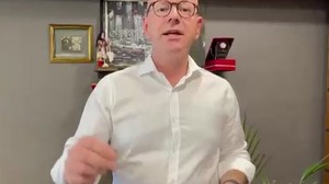 CHP'li Sarı; "66 Bin Öğrencinin Yurt Masrafı, Sarayın 1 Günü Kadar!"