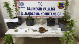 Jandarma'dan Uyuşturucu Tacirlerine Suç Üstü