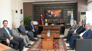 Bandırma’da Siyasi ve Akademik Buluşma