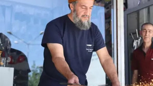 Balıkesir'de Geleneksel Mesleğin Keskin Çığlığı