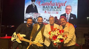 Gece Yolcuları Bandırma'dan Geçti