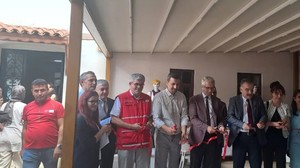 Edremit Halk Eğitim Kursiyerlerinin Sergisi Açıldı