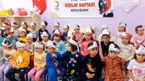 Edremit'te Minik Öğrenciler, Kızılay İle Tanıştı