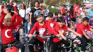Balıkesirliler Cumhuriyet Coşkusuyla Aynı Anda Pedal Çevirecek