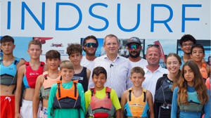Başkan Ergin Genç Rüzgar Sörfçülerine Destek Verdi