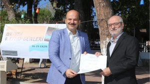 İvrindi’de Kitap Fuarı Açıldı