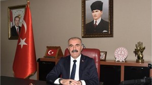 Müdür Demir Cumhuriyet Çocuklarına Seslendi