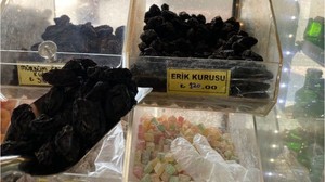 Balıkesir'de Kuru Erik Tüketimi: Mineral Deposu