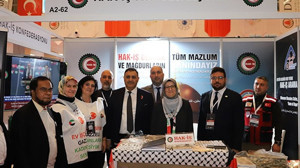 Belgin Uygur'dan İstanbul’daki İslam Dünyası Buluşmasına Övgü