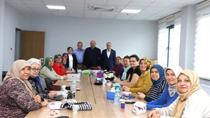 Gönen Belediye Başkanı Palaz’dan Kadın Gücüne Destek